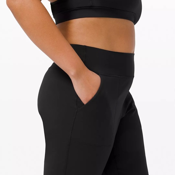 đ€SOLD - NWT Lululemon Align Joggers - Picture 4 of 4